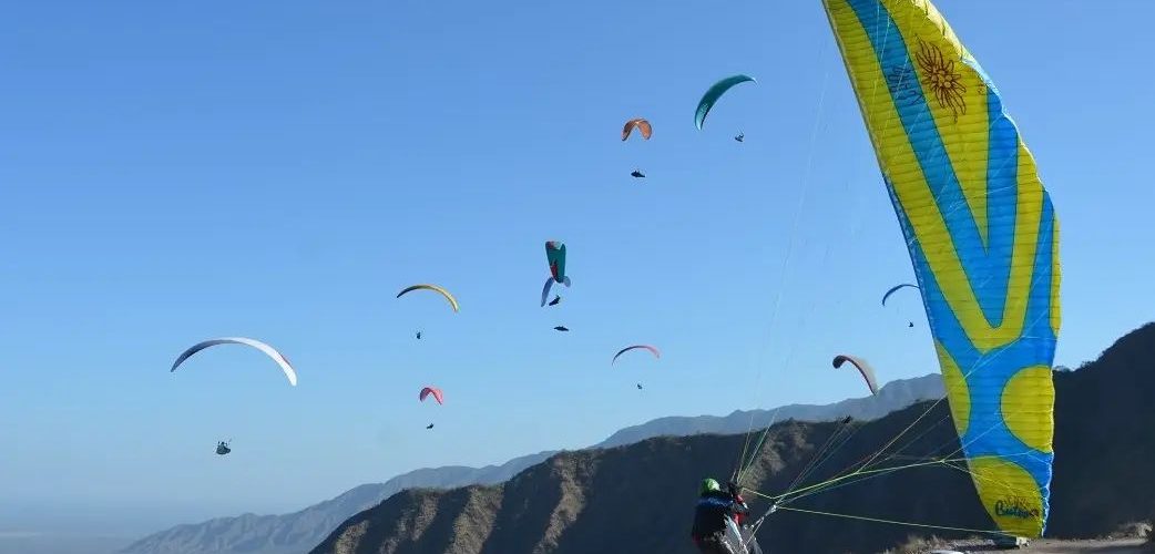 La Rioja recibe a los mejores en la Copa del Mundo de Parapente